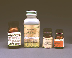Historische potjes met placebo-tabletten